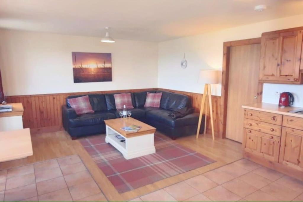 Dolphin View Cottages Portmahomack Exterior foto